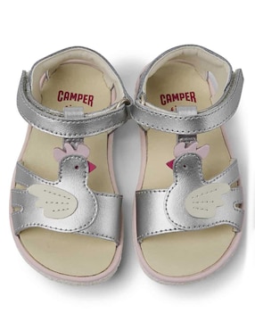 Sandalia Camper para bebé niña