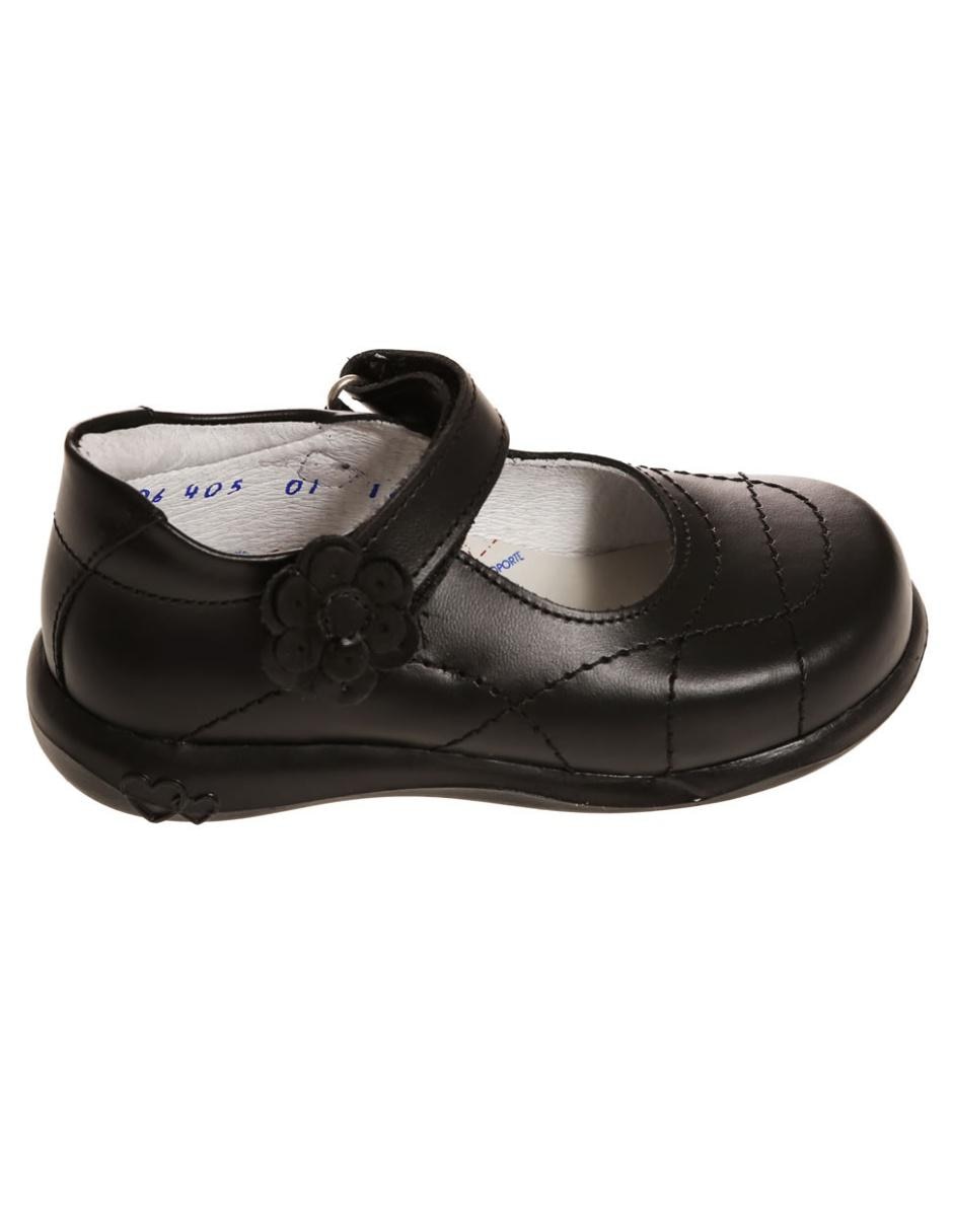 Zapato de piel para niña 2