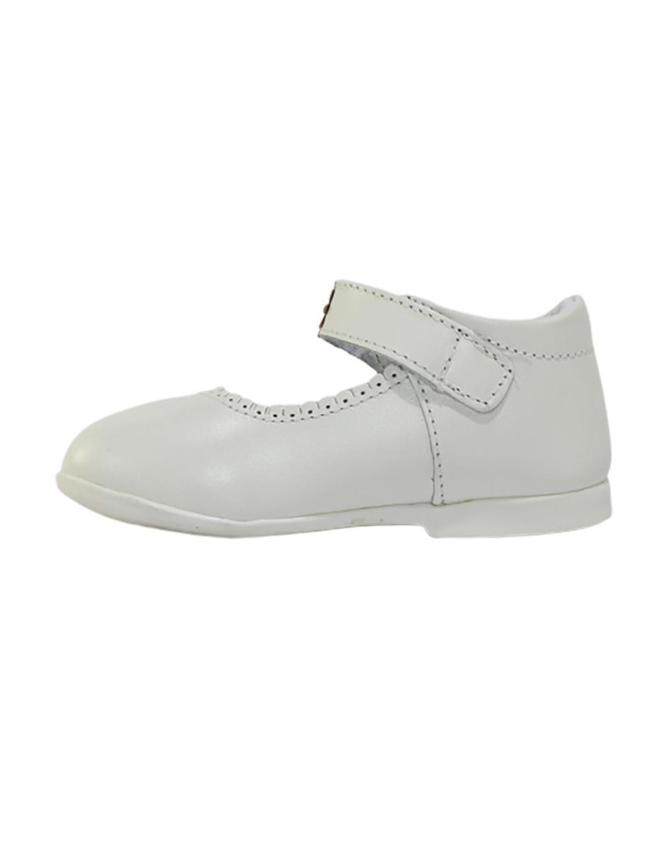Zapato de piel para niña 3