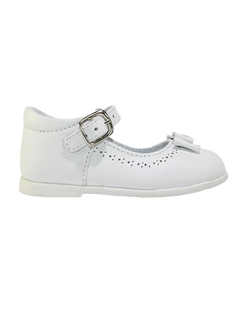 Zapato de piel para niña 2
