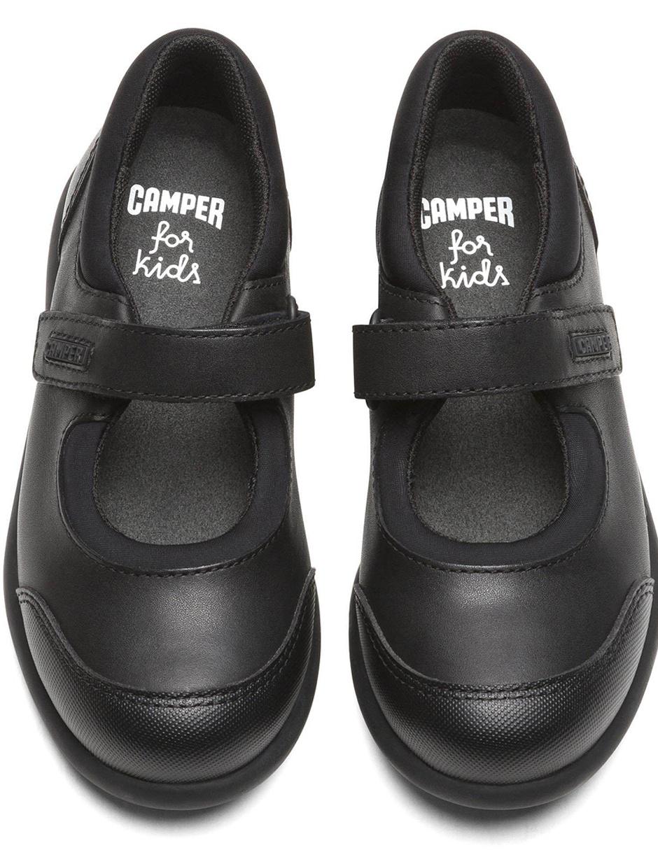 Zapato de piel para niña