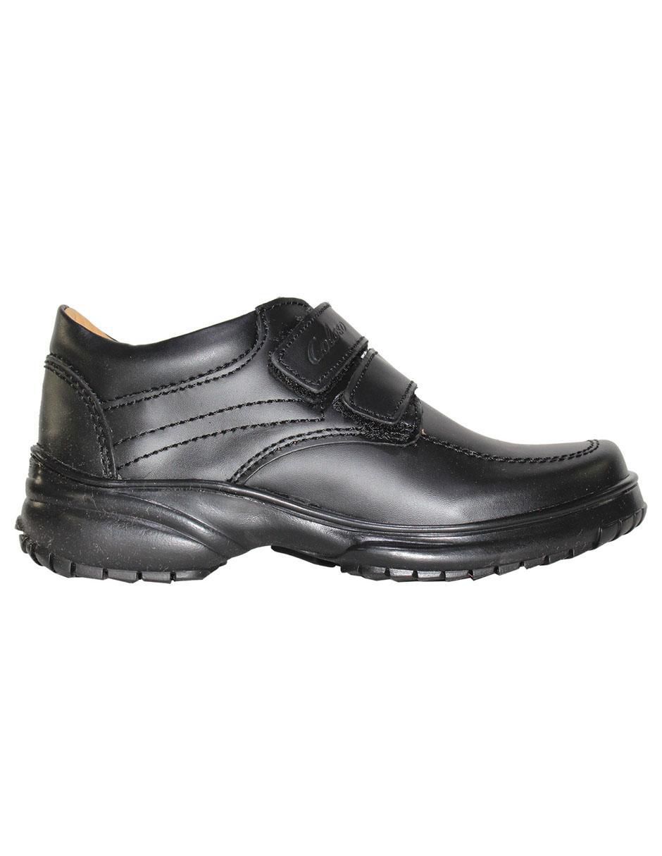 Zapato de piel para niño
