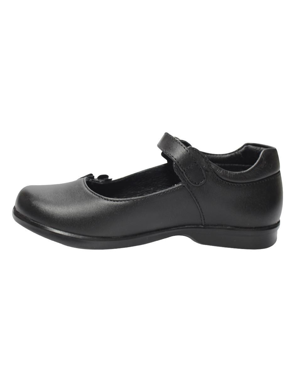Zapato de piel para niña