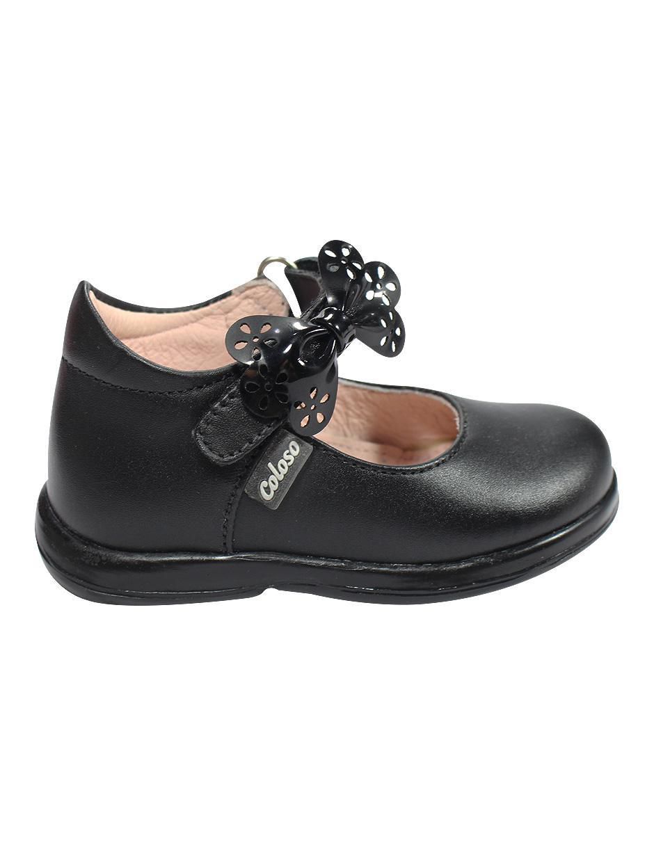 Zapato de piel para niña