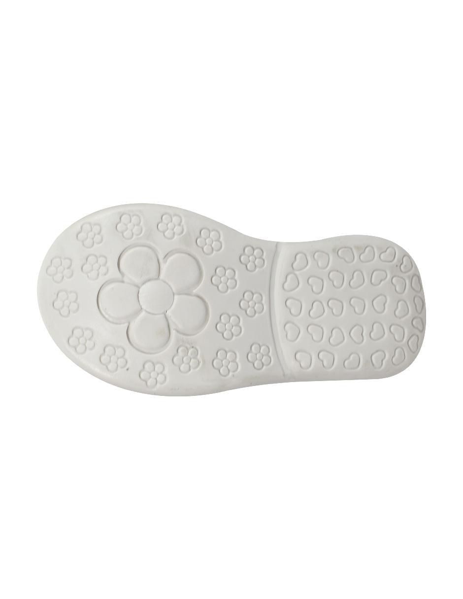 Zapato de piel para niña