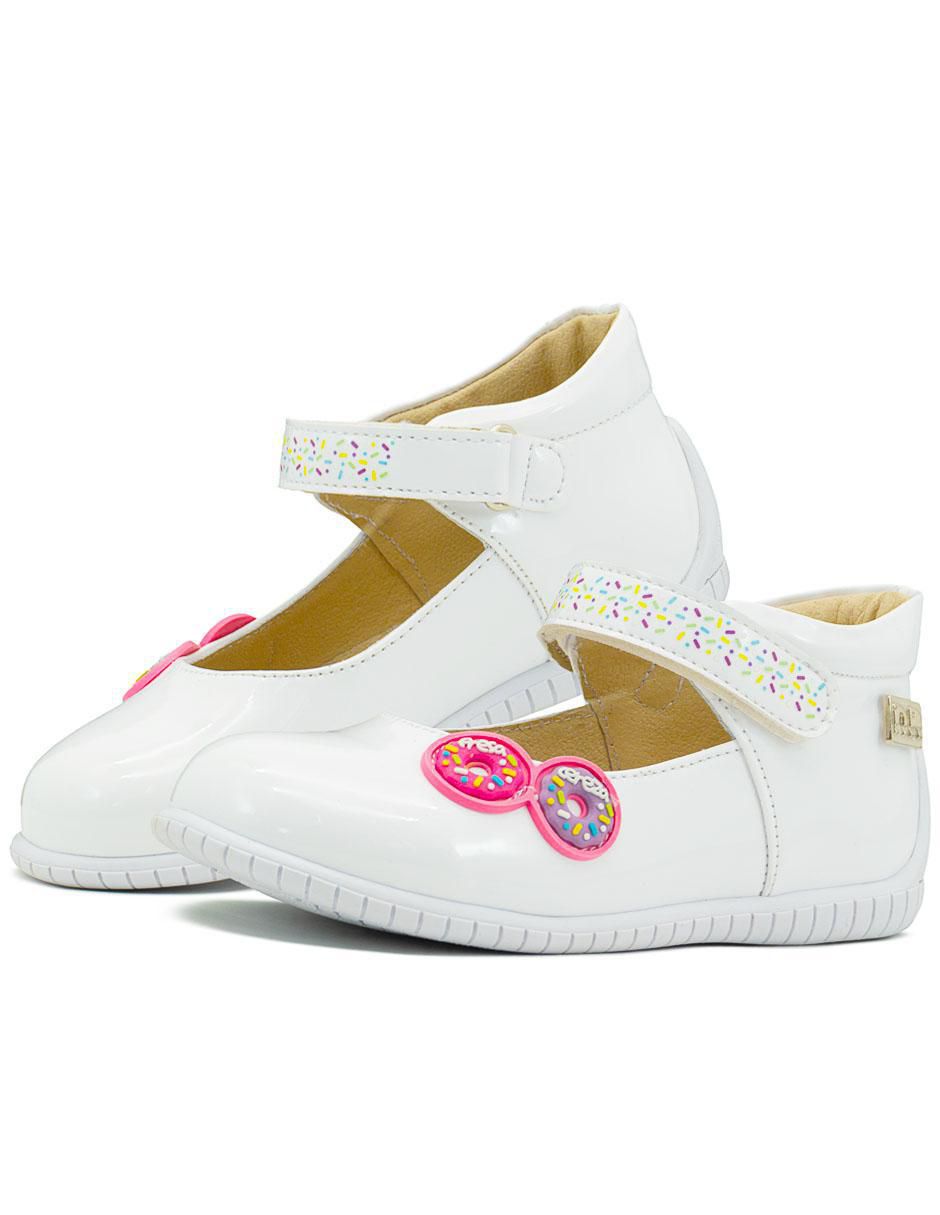 Zapato de charol para niña 3
