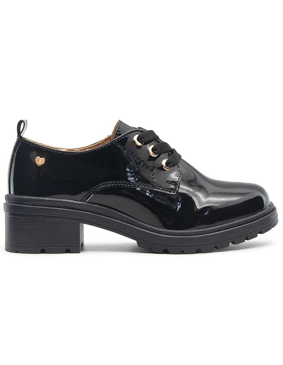 Zapato de charol para niña 4