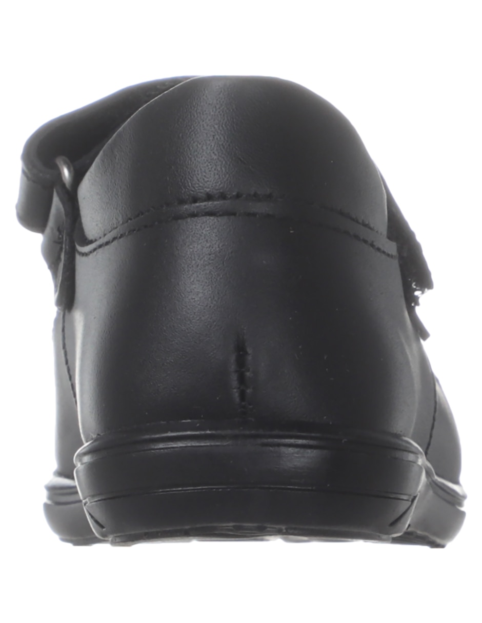 Zapato de piel para niña