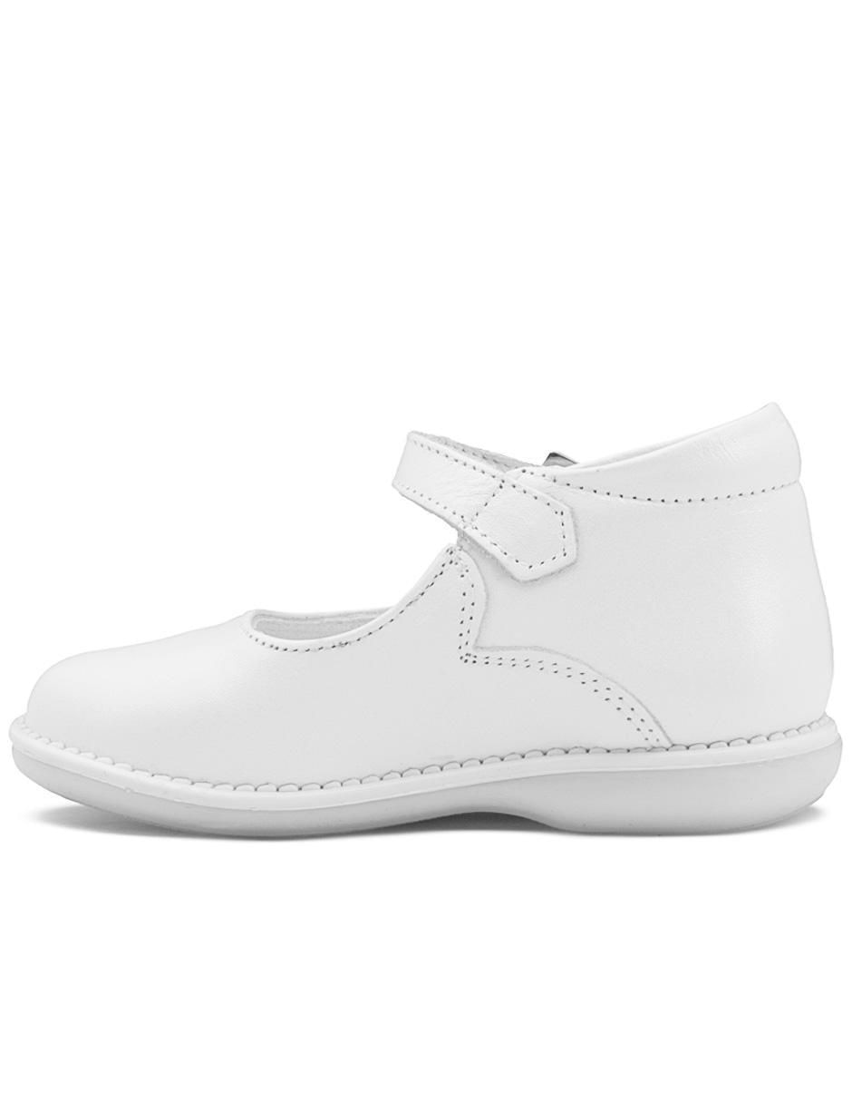Zapato de piel para niña 4