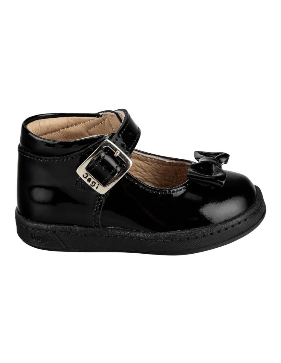 Zapato de piel para niña