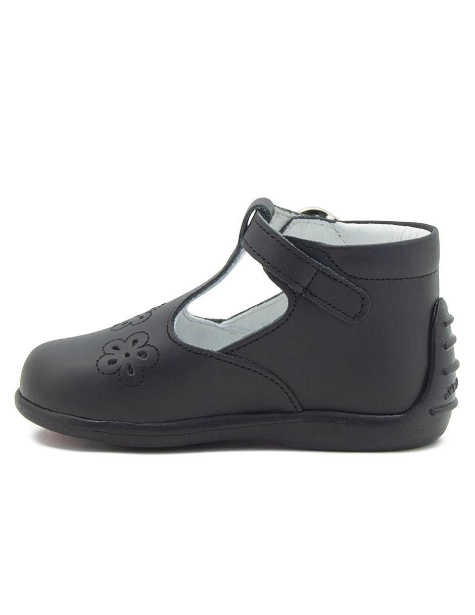 Zapato de piel para niña 6