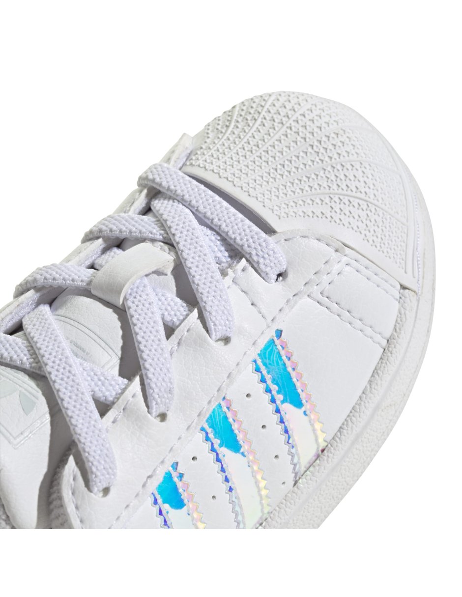 Tenis para niña Superstar 8
