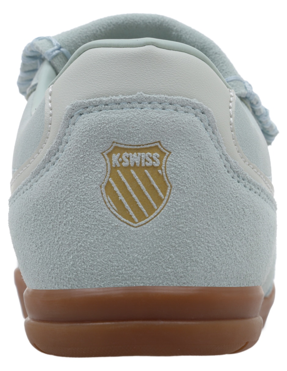 Tenis k 9